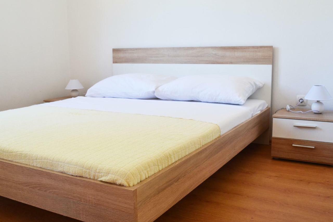 Apartman Ana 斯里马 外观 照片
