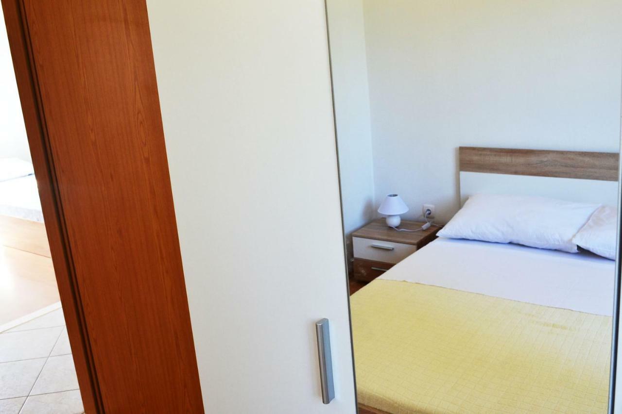Apartman Ana 斯里马 外观 照片